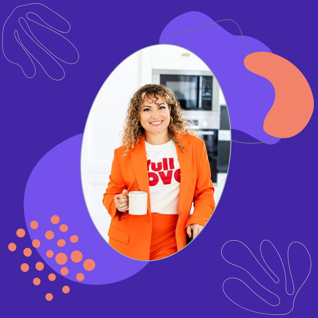 Grey Photo Frame Oval Abstract Instagram Post (1)